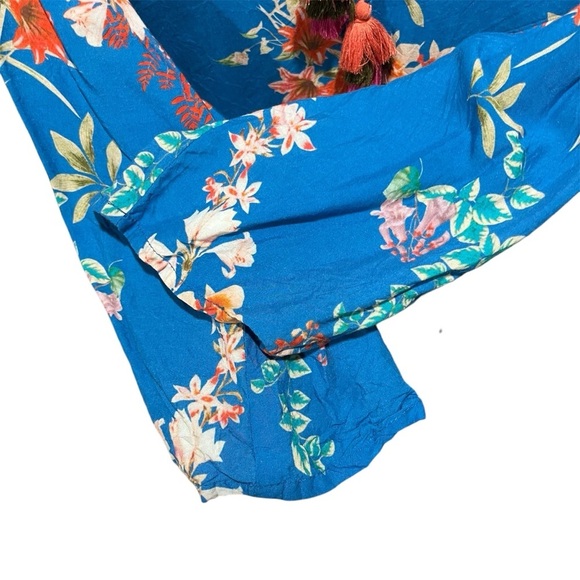 Tolani Floral Blue and Pink Women's Modal Top with Tassels XL - Picture 2 of 9